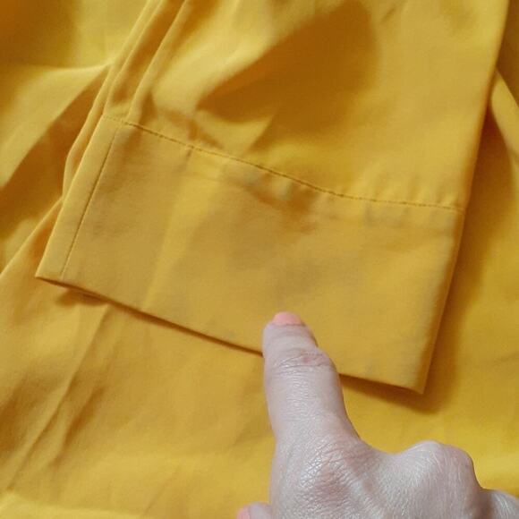 TORY BURCH sz 4 100% silk dress, $498.00 (defects) - Picture 9 of 9